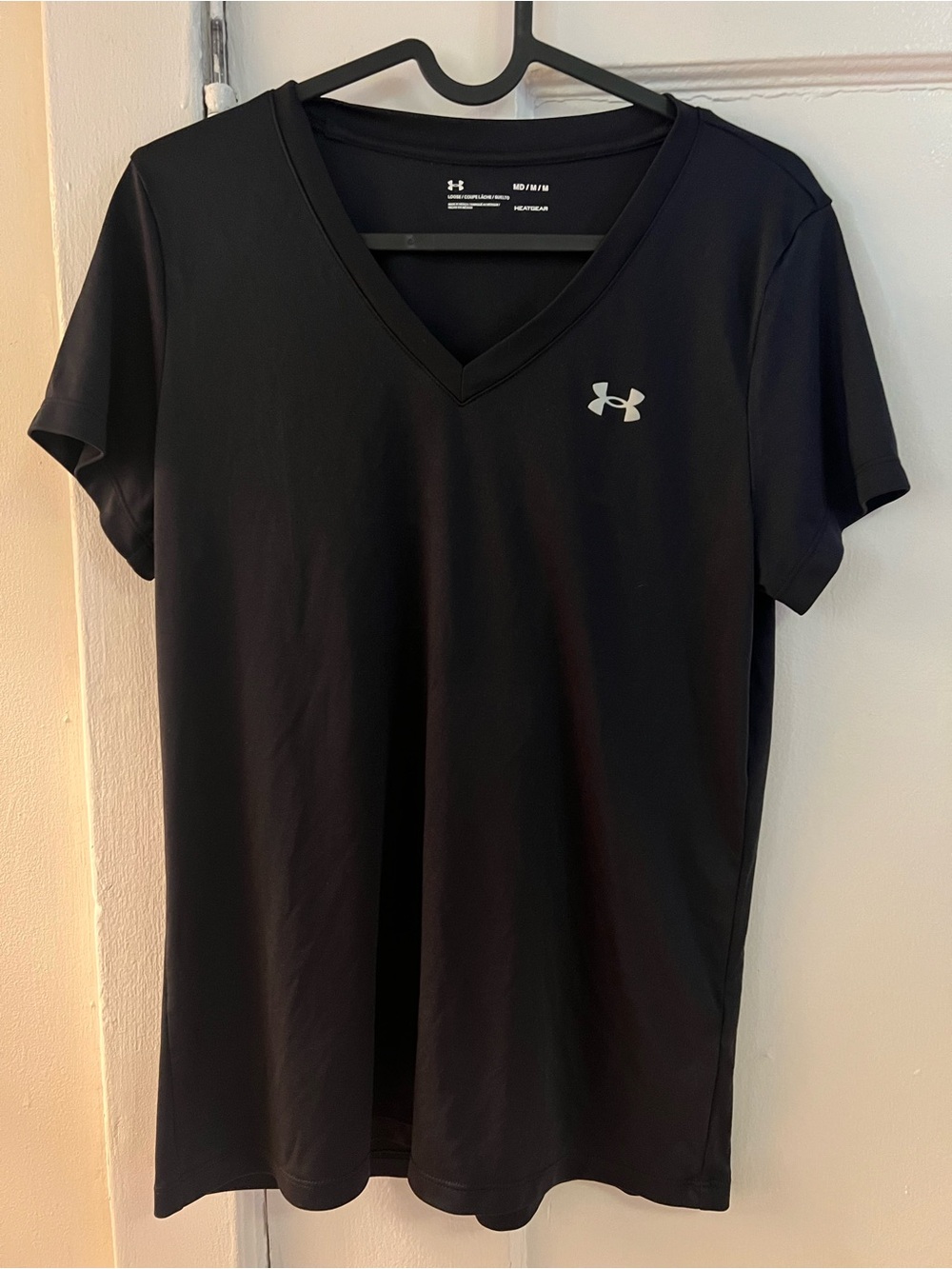 Under Armour Women’s Black V-Neck Performance Tee
